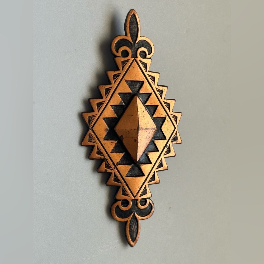 Vintage Geometric Copper Brooch Pin Diamond And Fluer De Lis - Picture 7 of 7